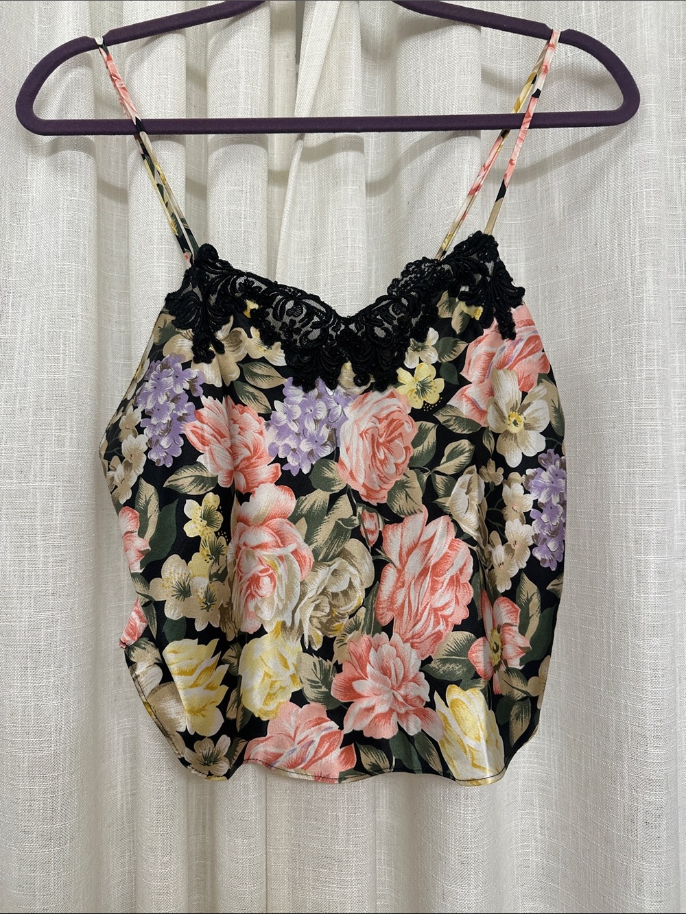 VINTAGE VS Floral Lace-Trim Cami Tank Top - Black Floral